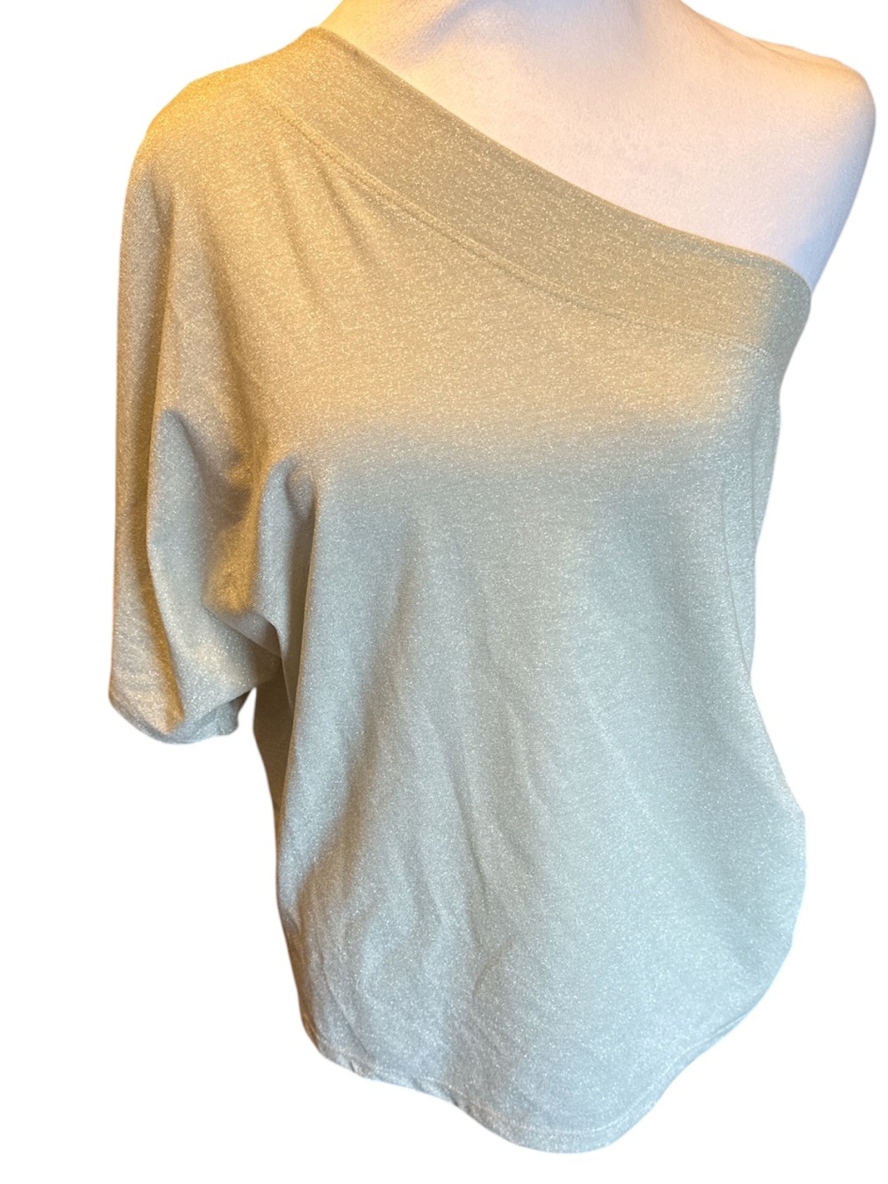 Trina Turk Kona Shimmery One-Shoulder Short Sleeve Top in Light silver